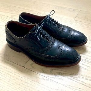 Allen Edmonds Men’s Newmok Size US 9 D Black Leather Wingtip Oxford Dress Shoes
